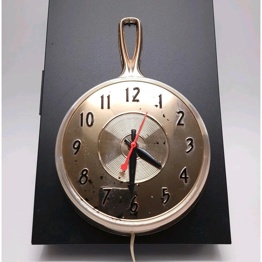 Vintage Hanging Chrome Frying Pan KITCHEN WALL CLOCK Tested & Works